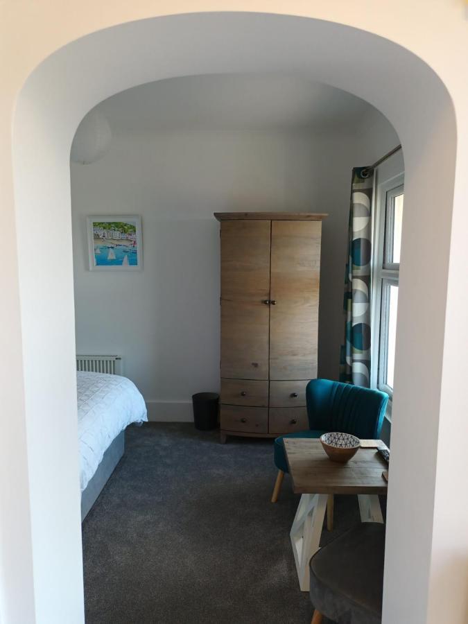 Contemporary One Bed Studio. Sea Views And Parking Westward Ho!  Kültér fotó
